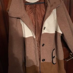 Susan Graver soft plush material lined pockets